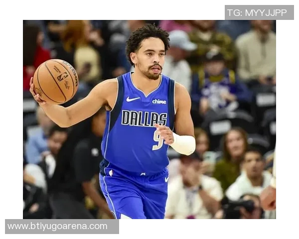 布克成NBA历史第三年轻球员达成17000分与3600助攻双里程碑 布克成NBA历史第三年轻球员达成17000分与3600助攻双里程碑