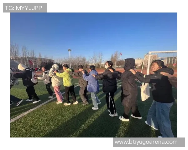 斯潘塞批评垫底队过于重视身体素质忽视技巧引发勇媒无奈反应 斯潘塞批评垫底队过于重视身体素质忽视技巧引发勇媒无奈反应