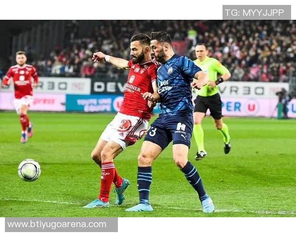 摩纳哥后卫戴尔喜迎二胎伤愈复出准备参加比赛 摩纳哥后卫戴尔喜迎二胎伤愈复出准备参加比赛