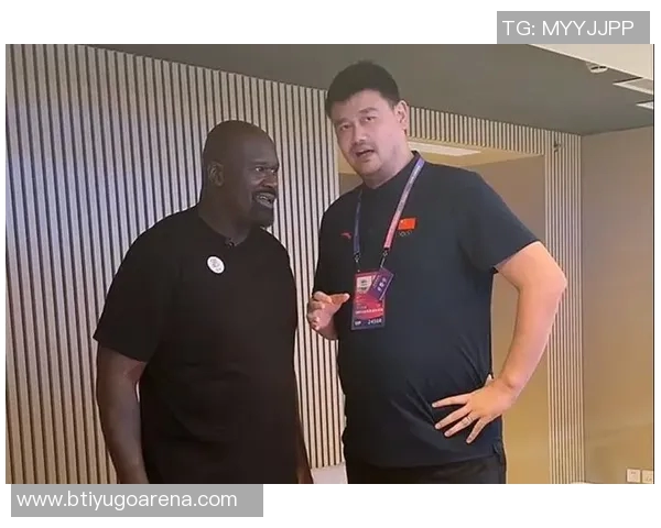 白巧克力谈中锋排名：姚明排魔兽之前仅奥尼尔能超越魔兽